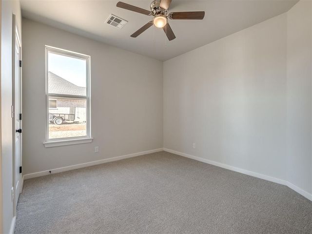 1922 Olive Avenue, Tuttle, OK 73089