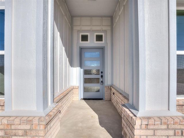 1922 Olive Avenue, Tuttle, OK 73089