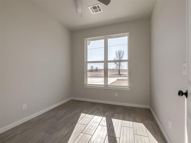 1922 Olive Avenue, Tuttle, OK 73089