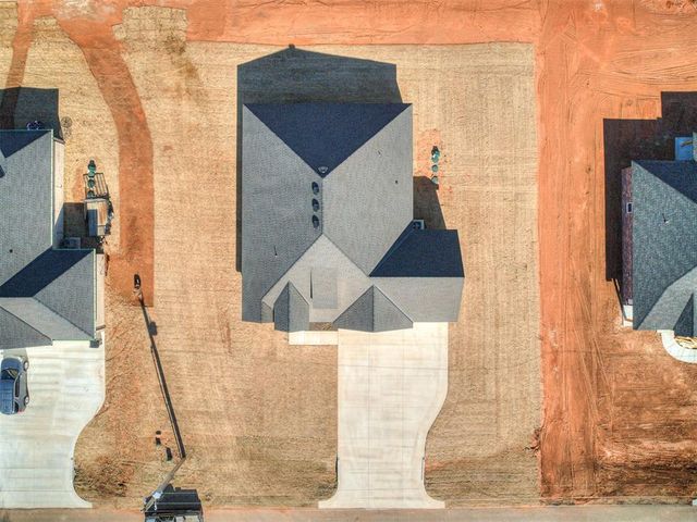 1922 Olive Avenue, Tuttle, OK 73089