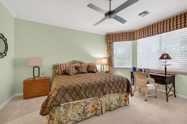 8949 Champions Way, Port St. Lucie, FL 34986