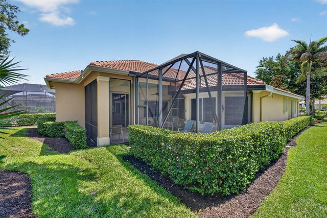 8949 Champions Way, Port St. Lucie, FL 34986