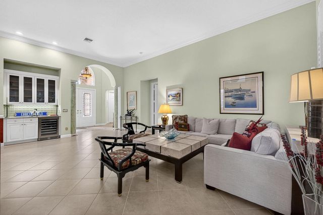 8949 Champions Way, Port St. Lucie, FL 34986