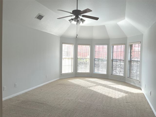 4101 White Porch Road SE, Plano, TX 75024