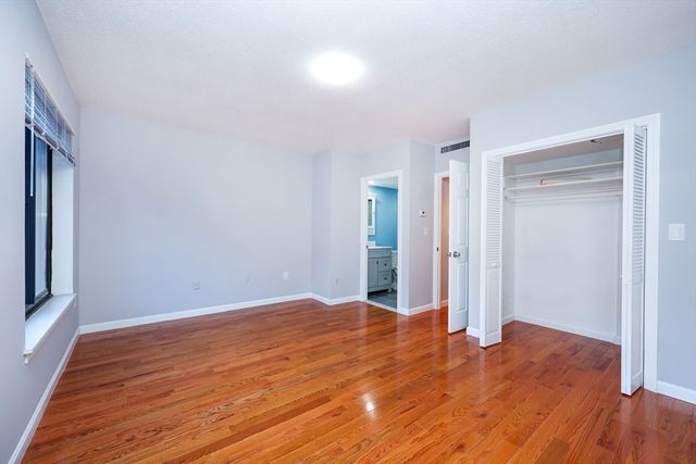 85 Brainerd Rd T8, Boston, MA 02134