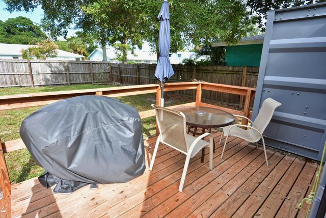 Tbd SE Iris Street, Stuart, FL 34997