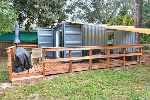 Tbd SE Iris Street, Stuart, FL 34997