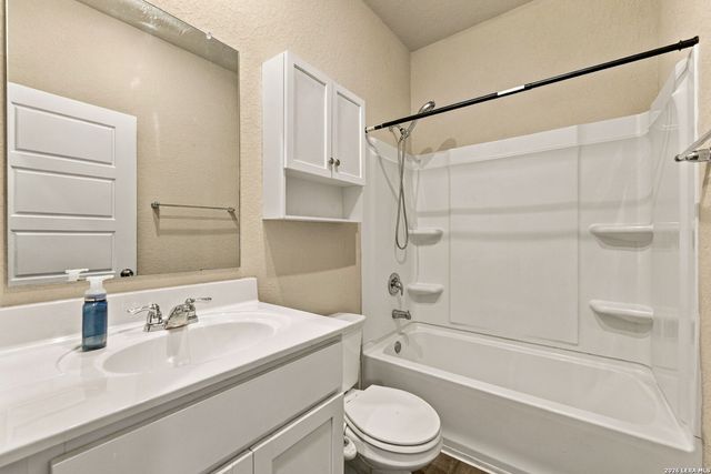 19815 Doc Holiday, Lytle, TX 78052