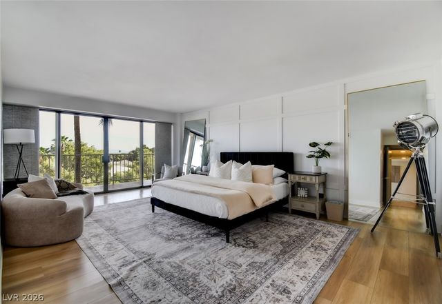 3111 Bel Air Drive 5F, Las Vegas, NV 89109