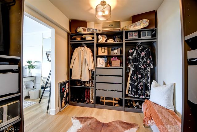 3111 Bel Air Drive 5F, Las Vegas, NV 89109