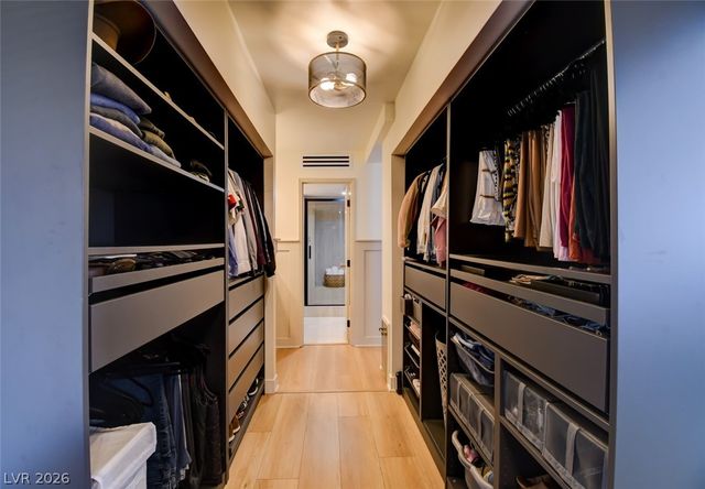 3111 Bel Air Drive 5F, Las Vegas, NV 89109