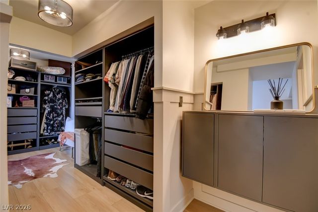 3111 Bel Air Drive 5F, Las Vegas, NV 89109