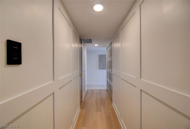 3111 Bel Air Drive 5F, Las Vegas, NV 89109