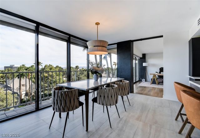 3111 Bel Air Drive 5F, Las Vegas, NV 89109