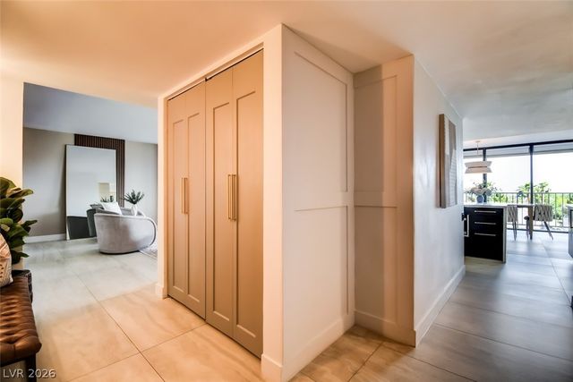 3111 Bel Air Drive 5F, Las Vegas, NV 89109