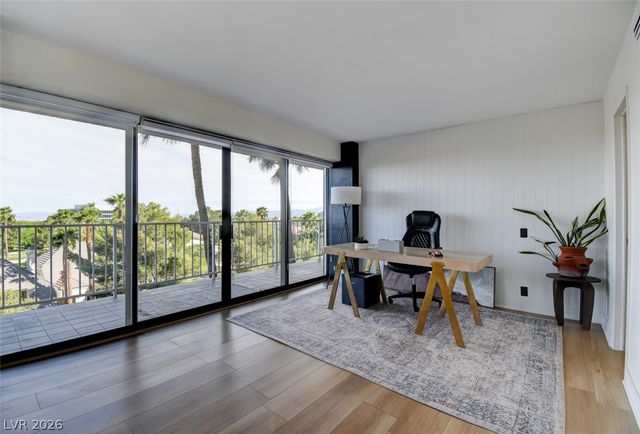 3111 Bel Air Drive 5F, Las Vegas, NV 89109