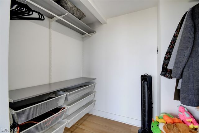 3111 Bel Air Drive 5F, Las Vegas, NV 89109