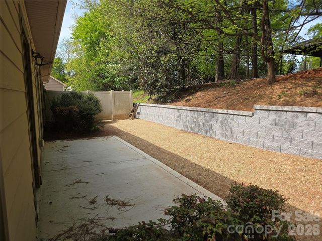 102 Coral Lane, Mooresville, NC 28117