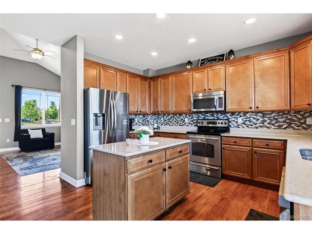337 Peabody St, Castle Rock, CO 80104