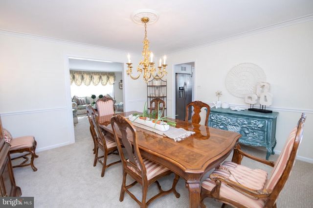 233 LAMPLIGHTER LN, Huntingdon Valley, PA 19006