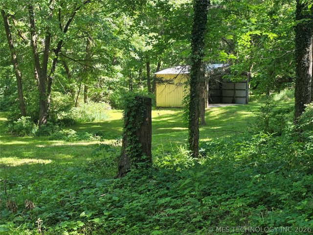 20453 E Whipperwill Road, Tahlequah, OK 74464