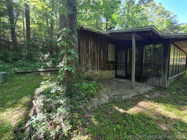 20453 E Whipperwill Road, Tahlequah, OK 74464