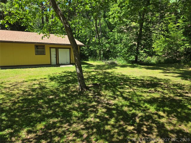 20453 E Whipperwill Road, Tahlequah, OK 74464