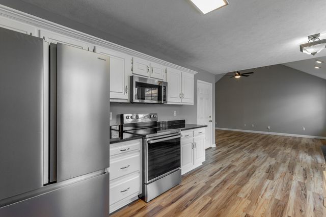 700 Debbie Lane, Ringgold, GA 30736