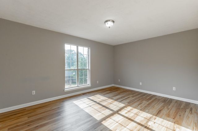 700 Debbie Lane, Ringgold, GA 30736