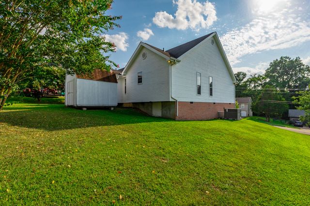 700 Debbie Lane, Ringgold, GA 30736