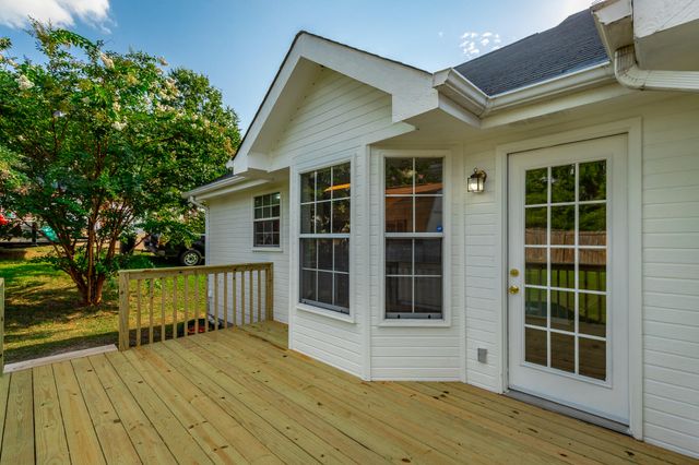 700 Debbie Lane, Ringgold, GA 30736