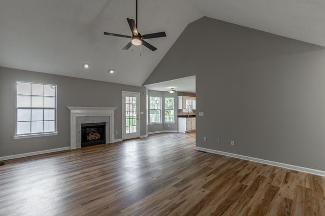 700 Debbie Lane, Ringgold, GA 30736