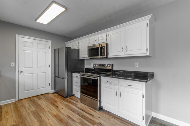 700 Debbie Lane, Ringgold, GA 30736