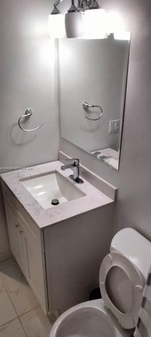 3001 NW 48th Avenue 333, Lauderdale Lakes, FL 33313