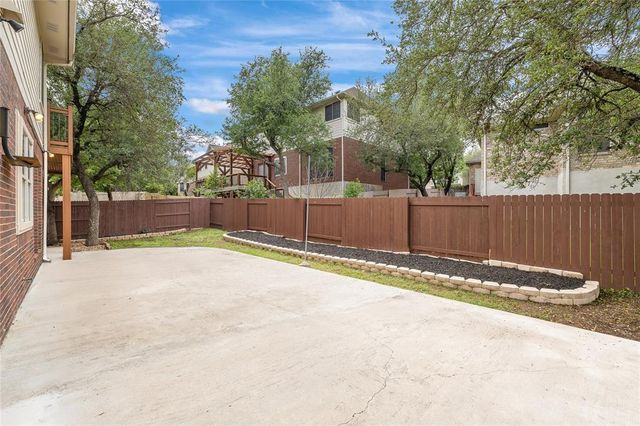 10707 Bramblecrest DR, Austin, TX 78726
