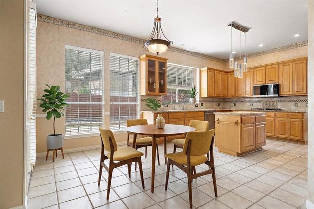 10707 Bramblecrest DR, Austin, TX 78726