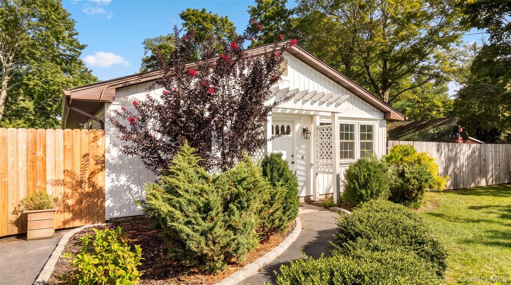 45 Fuoco Road, Bellport, NY 11713 — photo 2