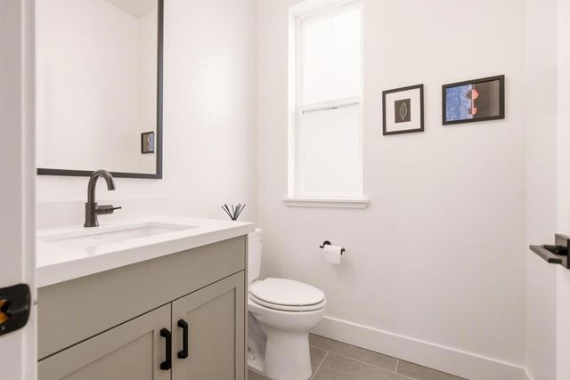 888 Broadway, Belmont, CA 94002