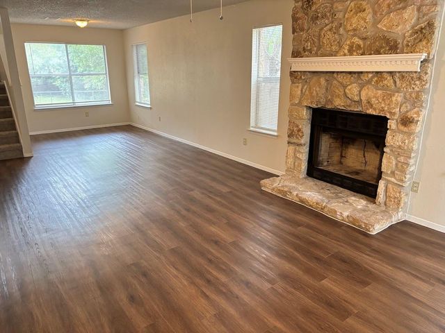 701 Fairchild DR, Austin, TX 78748