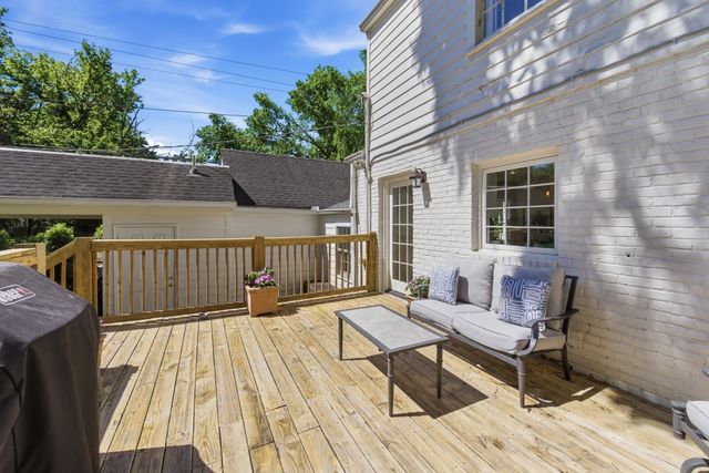 200 Brookfield Ave, Nashville, TN 37205