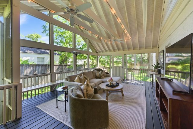 200 Brookfield Ave, Nashville, TN 37205