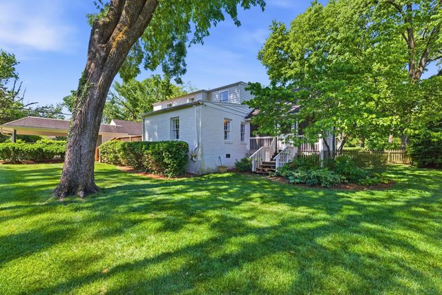 200 Brookfield Ave, Nashville, TN 37205