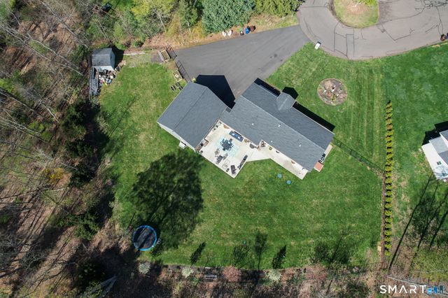 28 Maplewood Lane, North Branford, CT 06472