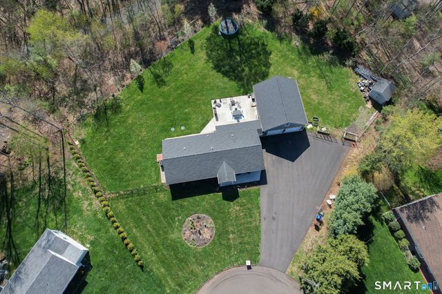 28 Maplewood Lane, North Branford, CT 06472