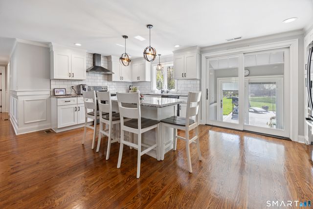 28 Maplewood Lane, North Branford, CT 06472