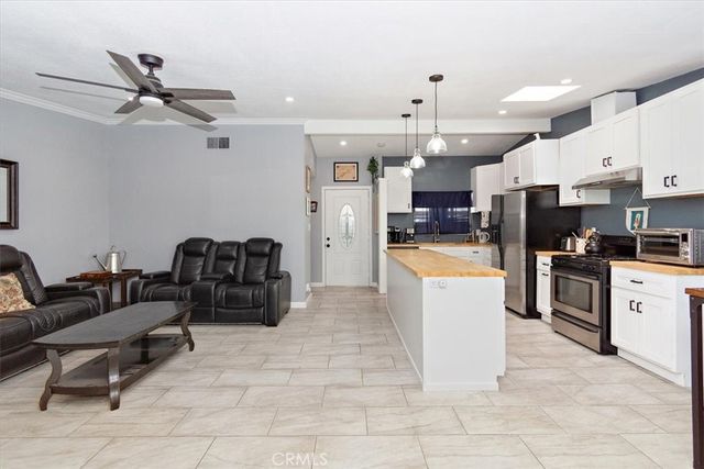 8197 Helena Avenue, Riverside, CA 92504