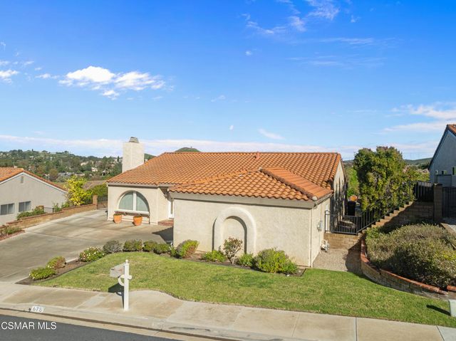 675 Whispering Oaks Place, Newbury Park, CA 91320