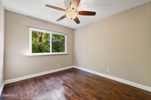 675 Whispering Oaks Place, Newbury Park, CA 91320