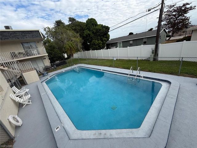 4923 Vincennes CT # 9, Cape Coral, FL 33904