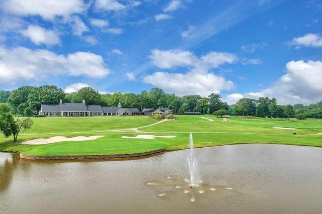 30 Winged Foot Court, Spartanburg, SC 29306